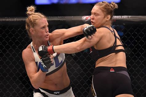 Holly Holm Vs Ronda Rousey Photo Gallery From Ufc 193