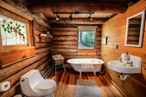 Cabin Bathroom Ideas For A Practical Rustic Design