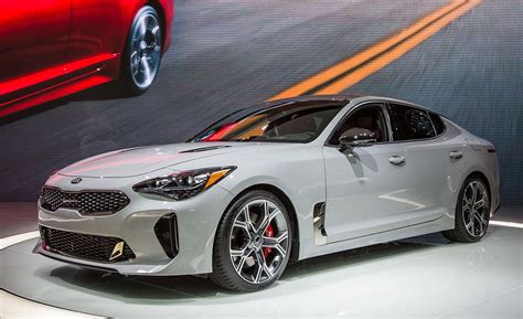 The 2018 Kia Stinger Can Be Had With Two Different Engines The Base