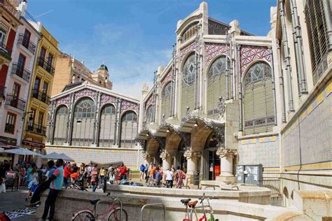 The Curiously Unique Architecture Of Valencia Spain