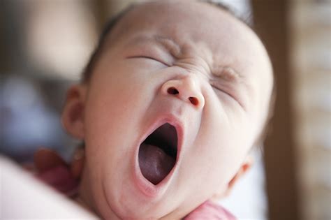 How to make a baby tired. Tired Signs in Babies and Toddlers