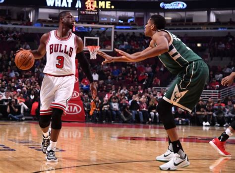 Chicago Bulls Dwyane Wade And Shooting The Three Ball