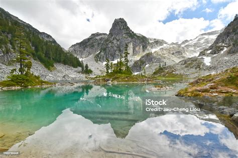 Watersprite Lake Hike In Squamish Bc Stock Photo Download Image Now