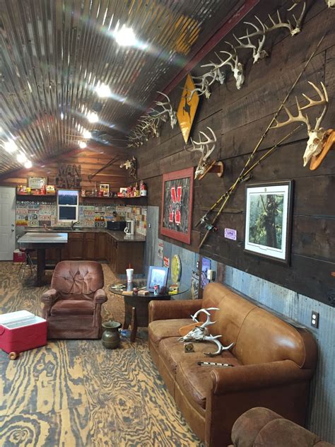 Pin by Suzanne Orzel-Douville on man cave | Man cave barn, Man cave