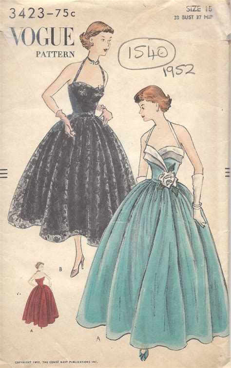 1952 Vintage Vogue Sewing Pattern B33 Dress 1540 The