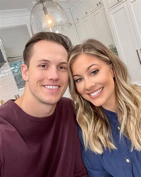 shawn johnson bio net worth height nationality married facts artofit