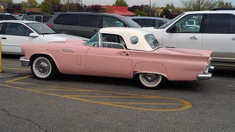Cute Pink Vintage Car Unusual Vintage Vintage Pink Vintage Cars Cute
