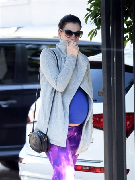 Pregnant Anne Hathaway Leaves A Gym In West Hollywood 02 24 20162 Hawtcelebs