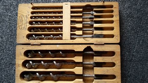 Ci Fall Sweden Antique Wood Drills Auger Bits Set In Wooden Box With Antique Hand Drill