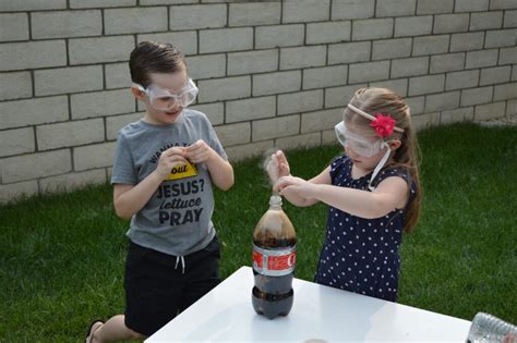 They used a pig's stomach as a human analogue with tubing that allowed for the insertion of the coke and mentos. mentos and diet coke experiment - STEM Education Guide