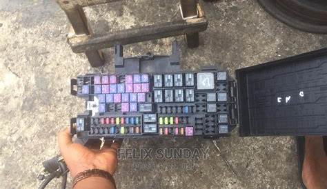Fuse Box and Relay Ford Edge 2012 Model in Mushin - Vehicle Parts