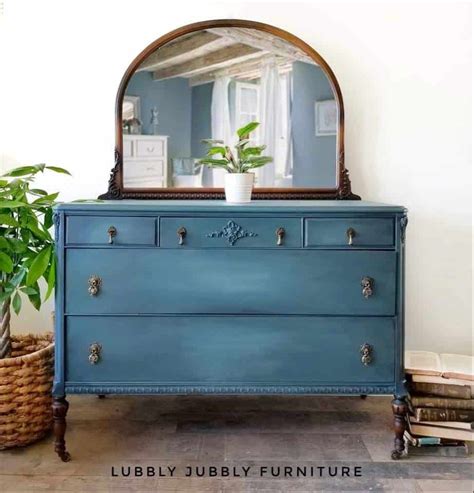 Creating A Teal Blue Blended Furniture Finish With Chalk Style Paint