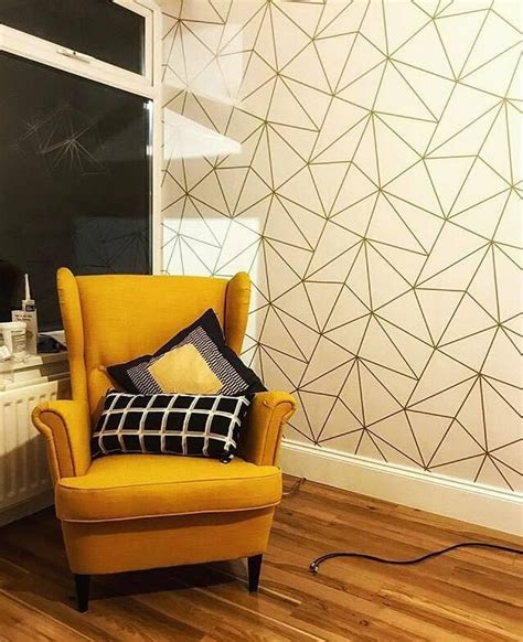 Zara Shimmer Metallic Wallpaper White Gold Geometric Wallpaper