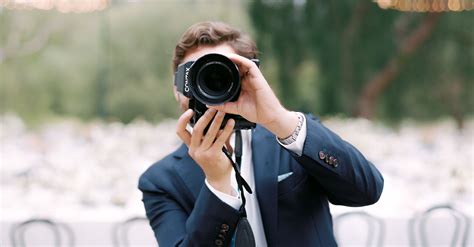 How Much Does A Wedding Photographer Cost