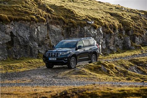 Marks 4wd is taking the venerable land cruiser 70 to new heights, and this 79 showcases all its major offerings. Toyota Land Cruiser Invincible Road Test | IX Magazine