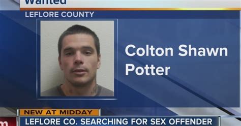 Leflore Co Deputies Searching For Sex Offender