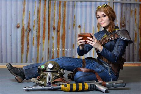 fallout cosplay vault dweller by monoabel on deviantart