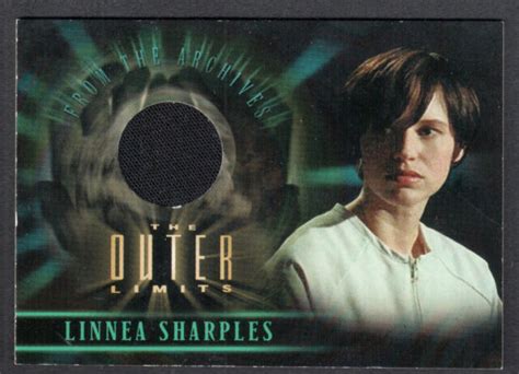 The Outer Limits Sex Cyborgs And Sci Fi 2003 Costume Card Cc5 Linnea