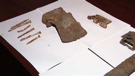 Treasure Hunters Unearth Civil War Artifacts