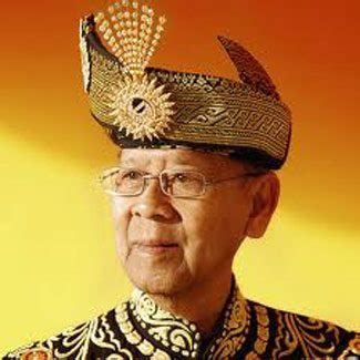 The entire wiki with photo and video galleries for each article. Gambar Tuanku Abdul Halim Mu'adzam Shah,Yang di-Pertuan ...