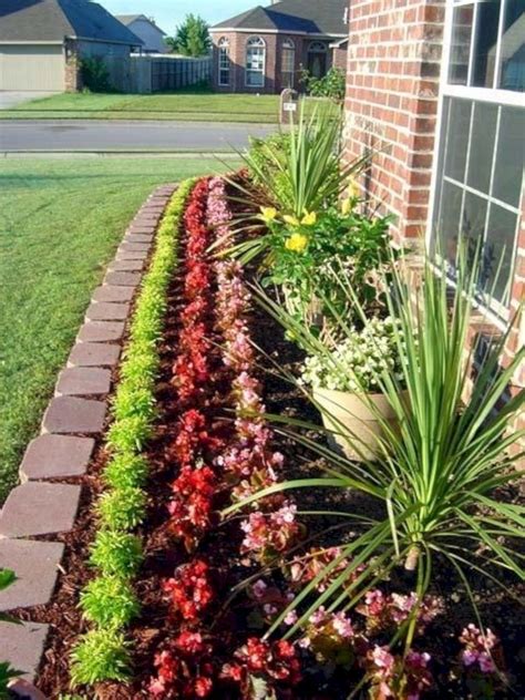 Best 25 Easy Flower Bed Ideas To Make Front Yard More Beautiful