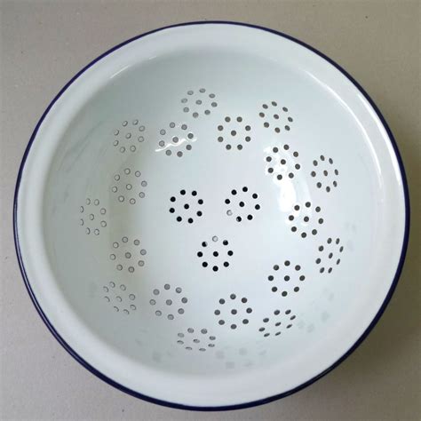Enamel Colander Utility Enamel Glassware Bowl