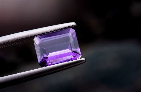 Guide To Purple Gemstones List Of Names Meanings And Pictures