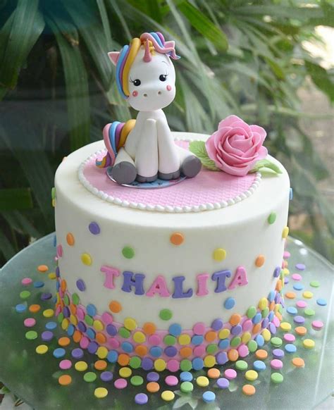 Paraisodealice And Artesdasil Rainbow Unicorn Cake Unicorn Birthday