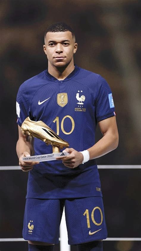 Fifa World Cup 2022 Mbappe Secures Golden Boot With 8 Goals Messi