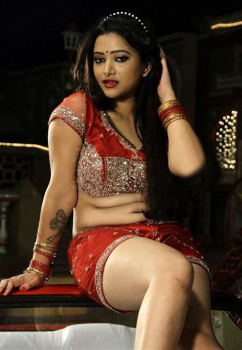 Swetha Basu Prasad Sexy Photos Veethi