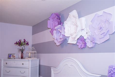 Want to decorate your home walls with beautiful wall hangings? DIY Large Paper Flowers (Wall Decor and Above Bed) | Hometalk
