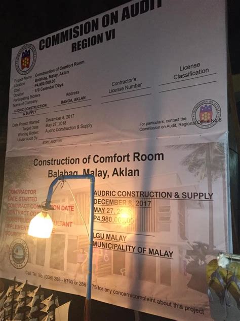 Boracay Toilet Project Draws Scorn Of Residents Tourists Inquirer News