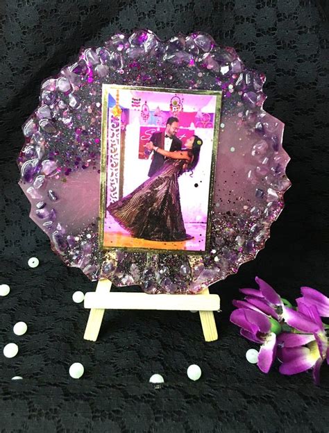 Table Top Epoxy Resin Photo Frames With Flowers For Decoration Size