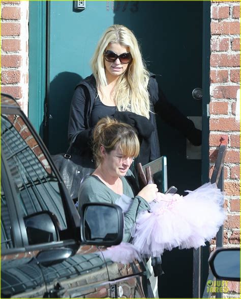 Jessica Simpson CaCee Cobb Shop For Baby Stuff Together Photo