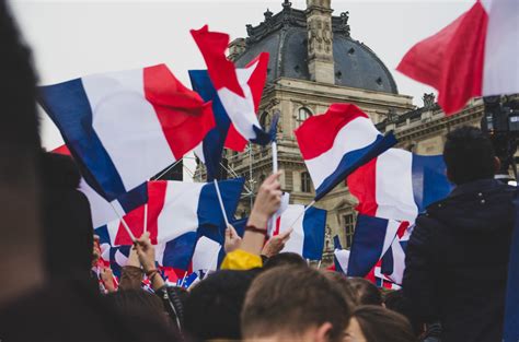 Quick History Of The French Flag Discover Walks Blog