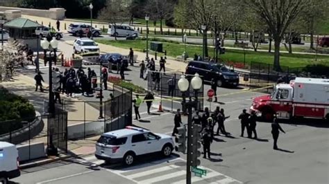 Car Rams 2 Officers At Capitol Barricade Driver Shot Dead Officer