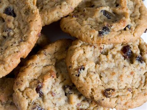 ¼ cup water , at room temperature. Applesauce Oatmeal Raisin Cookies Recipe | CDKitchen.com