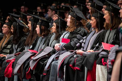 Class Of 2019 Celebrates Hooding Ceremony Cornell University College
