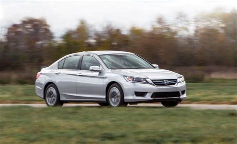2014 Honda Accord Hybrid Test Review Car And Driver