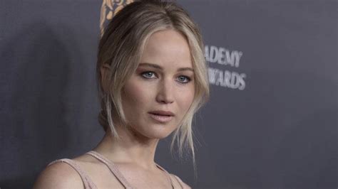 Jennifer Lawrence Still Lives In Fear Of Her Nude Images Being Leaked