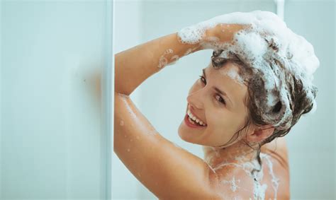 No Time For A Shower This Is How Skipping Your Daily Shower Can Affect