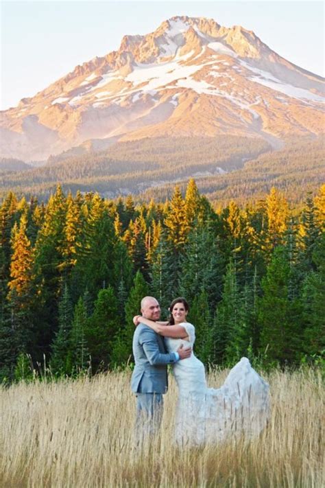 Check spelling or type a new query. Mt. Hood Skibowl Weddings | Get Prices for Wedding Venues in OR