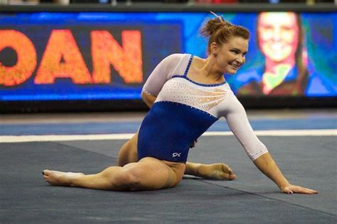 Gators Streak Of Perfect 10s No Easy Feat In Eyes Of A Judge Female Gymnast Artistic