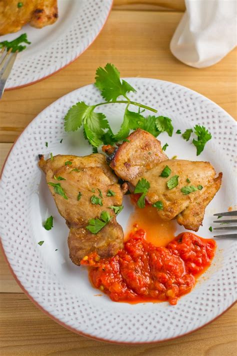 These cuts cook relatively quickly whether cooking on the stovetop in a frying pan or in a baking pan in the oven. Broiled Chicken Thighs with Chipotle Sauce - Salu Salo Recipes