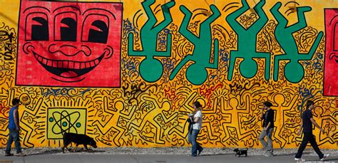 Keith Haring Houston And Bowery New York City Usa Keith Haring Art Haring Art
