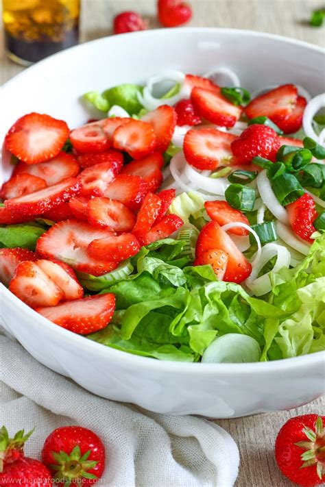 Strawberry Salad With Poppy Seed Dressing Happy Foods Tube