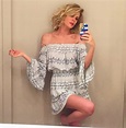 Alessia Marcuzzi, i selfie in bikini sono hot!