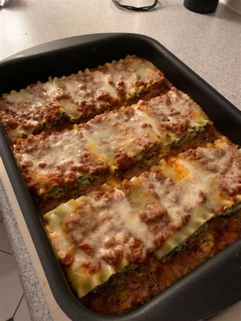 Spinach Lasagna Roll Ups 252 Cal Per Square Spectacular