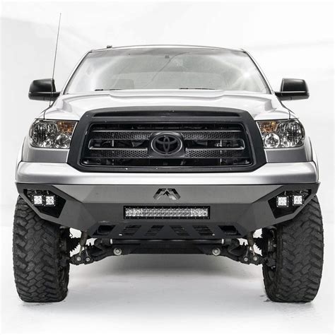 Fab Fours® Toyota Tundra 2007 Vengeance Full Width Black Front Hd Bumper