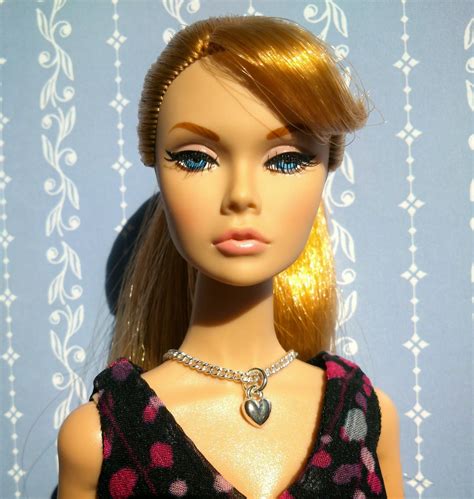 Nenca Zberateľské Barbie A Tvorba Tri Najlepšie Kamošky